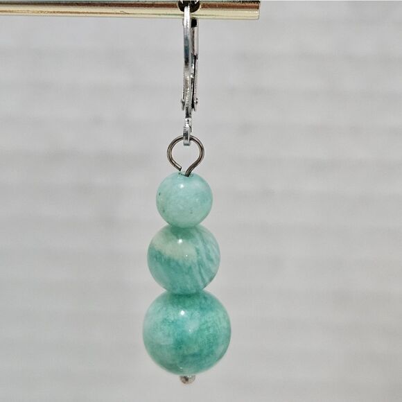 NEW, Set of 2, Amazonite and Apatite beaded earrings. - Picture 2 of 4